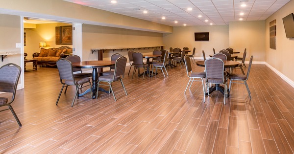 Anderson-Clayton-Gonzalez Funeral Home gallery image 3